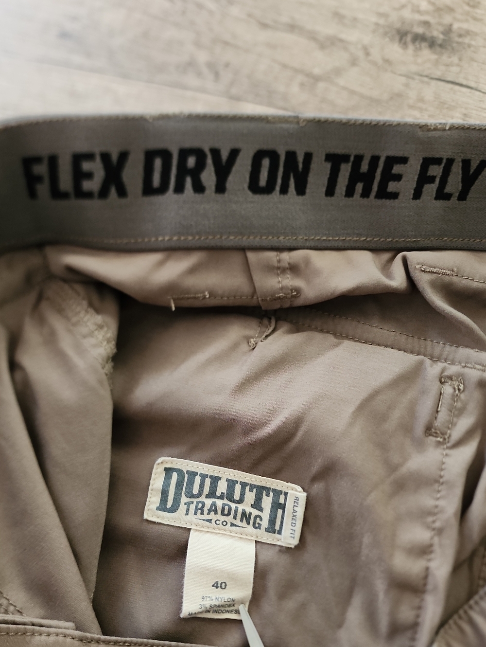 Duluth Trading Flex Dry On The Fly Cargo Hiking Shorts Tan Size 40 - Picture 3 of 6